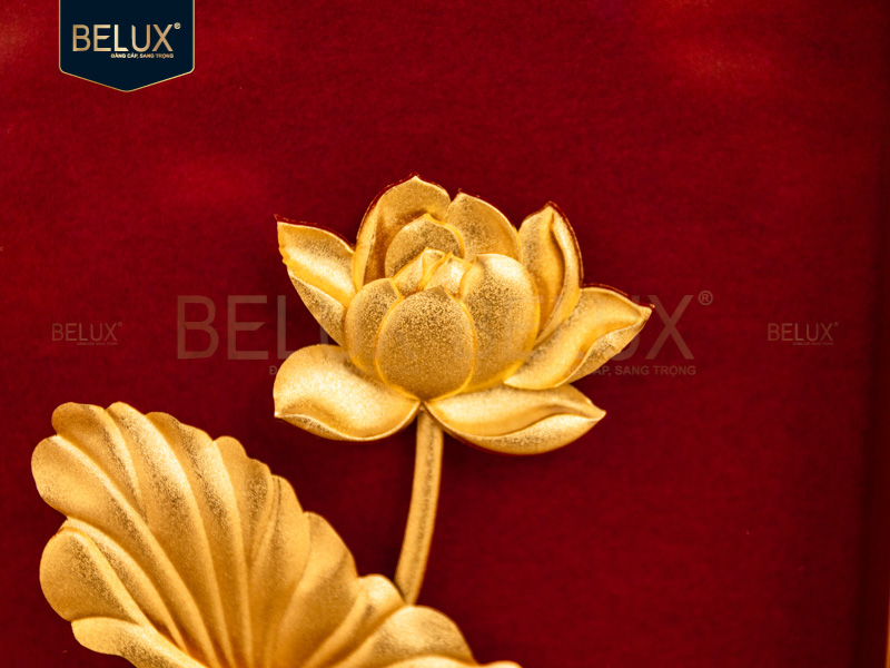 Tranh Chữ Tâm Dát Vàng 24k - 39x30cm